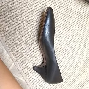 High heel shoes